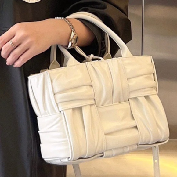 Bottega Veneta White Intrecciato Mini Satchel with Top Handles - Picture 10 of 10